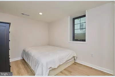 915 Desale Street SW, Vienna, VA 22180 - Photo 31