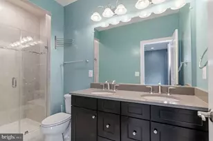 3697 Ambrose Hills Rd, Falls Church, VA 22041 - Photo 23