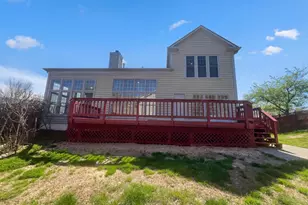 8396 Westpointe Dr, Fairfax Station, VA 22039 - Photo 5