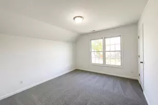 8396 Westpointe Dr, Fairfax Station, VA 22039 - Photo 25