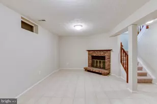 8035 Tyson Oaks Cir, Vienna, VA 22182 - Photo 15