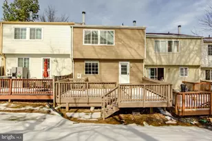 8035 Tyson Oaks Cir, Vienna, VA 22182 - Photo 17