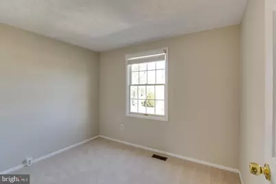 8035 Tyson Oaks Circle, Vienna, VA 22182 - Photo 11