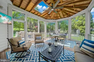 1090 Mill Field Ct, Great Falls, VA 22066 - Photo 35