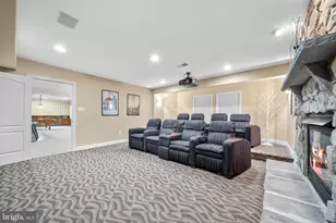 1090 Mill Field Ct, Great Falls, VA 22066 - Photo 71