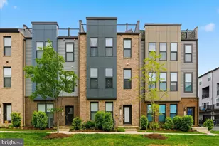 2315 Liberty Loop, Herndon, VA 20171 - Photo 1