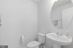2315 Liberty Loop, Herndon, VA 20171 - Photo 5