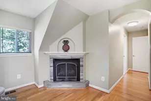 5300 Kings Park Dr, Springfield, VA 22151 - Photo 29
