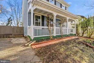 9145 School Craft Ln, Burke, VA 22015 - Photo 41