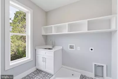6645 Hallwood Avenue, Falls Church, VA 22046 - Photo 37