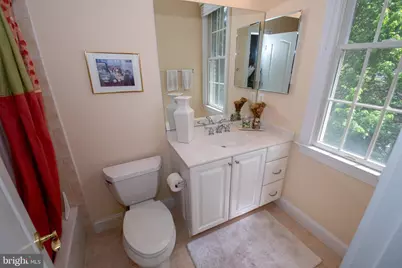 11379 Seneca Knoll Drive, Great Falls, VA 22066 - Photo 39