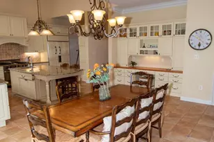 11379 Seneca Knoll Dr, Great Falls, VA 22066 - Photo 29