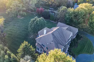 11379 Seneca Knoll Dr, Great Falls, VA 22066 - Photo 13
