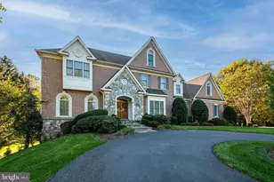 11379 Seneca Knoll Dr, Great Falls, VA 22066 - Photo 1