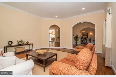 11379 Seneca Knoll Drive, Great Falls, VA 22066 - Photo 15