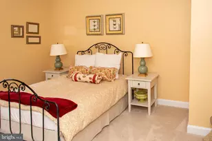 11379 Seneca Knoll Dr, Great Falls, VA 22066 - Photo 39