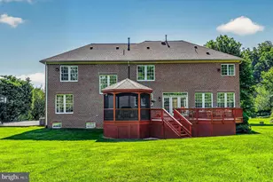 2954 Bonds Ridge Ct, Oakton, VA 22124 - Photo 15