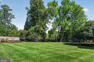 2954 Bonds Ridge Ct, Oakton, VA 22124 - Photo 11
