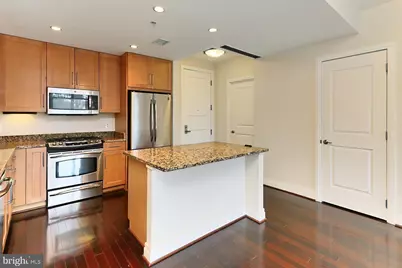 8220 Crestwood Heights Drive #302, McLean, VA 22102 - Photo 13