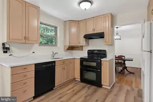 4984 Swinton Dr, Fairfax, VA 22032 - Photo 15