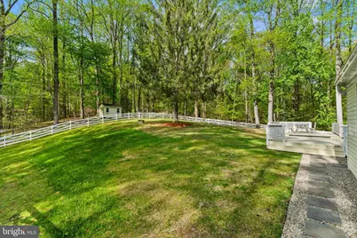 9201 Potomac Woods Lane, Great Falls, VA 22066 - Photo 3