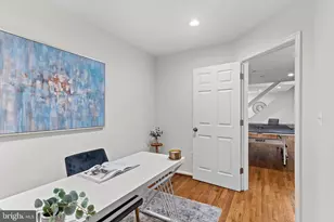 9201 Potomac Woods Ln, Great Falls, VA 22066 - Photo 23