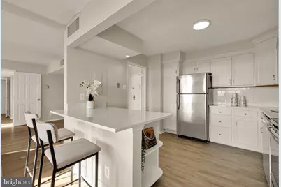 6800 Fleetwood Road #901, McLean, VA 22101 - Photo 9