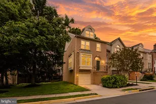 3929 Clares Ct, Fairfax, VA 22033 - Photo 49