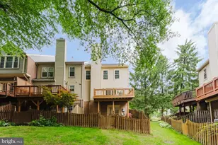 3929 Clares Ct, Fairfax, VA 22033 - Photo 47