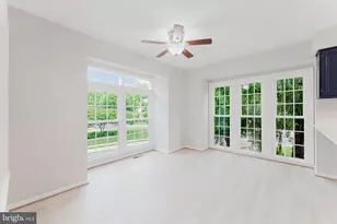 3929 Clares Ct, Fairfax, VA 22033 - Photo 17