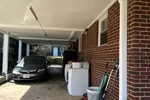 6105 Munson Hill Rd, Falls Church, VA 22044 - Photo 17
