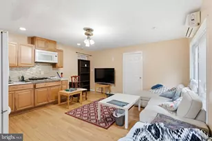 6105 Munson Hill Rd, Falls Church, VA 22044 - Photo 25