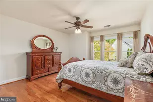 5645 Tower Hill Cir, Alexandria, VA 22315 - Photo 47