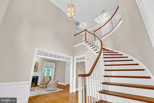 8600 Cathedral Forest Dr, Fairfax Station, VA 22039 - Photo 9