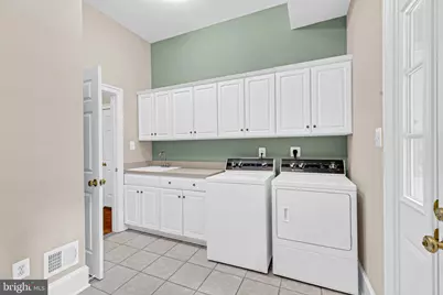 8600 Cathedral Forest Drive, Fairfax Station, VA 22039 - Photo 33