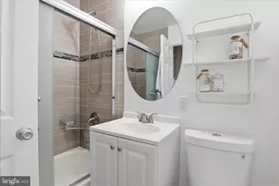 6809 Rolling Rd, Springfield, VA 22152 - Photo 29