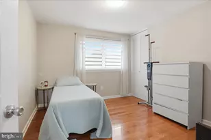 6809 Rolling Rd, Springfield, VA 22152 - Photo 27