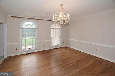 10190 Akhtamar Drive, Great Falls, VA 22066 - Photo 5