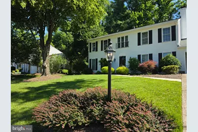 103 Saratoga Way NE, Vienna, VA 22180 - Photo 1