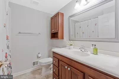 1105 Clarke Street, Herndon, VA 20170 - Photo 19