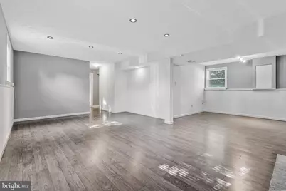 1105 Clarke Street, Herndon, VA 20170 - Photo 29