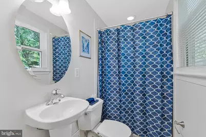 1105 Clarke Street, Herndon, VA 20170 - Photo 17
