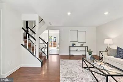 6507 Sunburst Way, Alexandria, VA 22315 - Photo 7