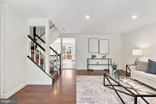 6507 Sunburst Way, Alexandria, VA 22315 - Photo 7