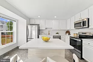 6507 Sunburst Way, Alexandria, VA 22315 - Photo 31