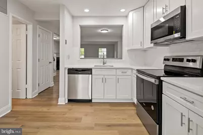 8684 Venoy Court, Alexandria, VA 22309 - Photo 7