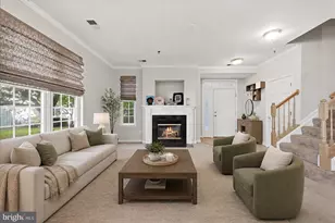 8932 Milford Haven Ct, Lorton, VA 22079 - Photo 3