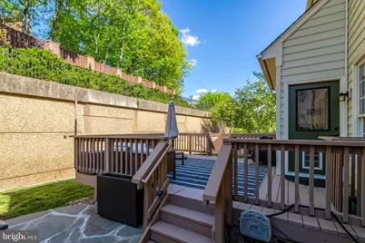 5231 Winter View Drive, Alexandria, VA 22312 - Photo 13