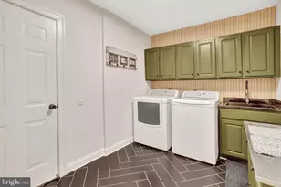 5231 Winter View Dr, Alexandria, VA 22312 - Photo 57