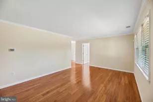 3304 Piper Ln, Alexandria, VA 22306 - Photo 5